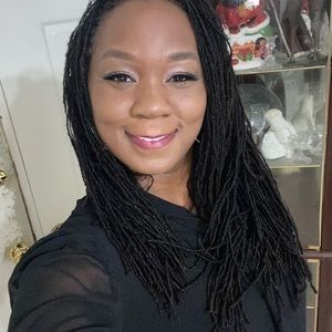 Meet your Posher, Frances